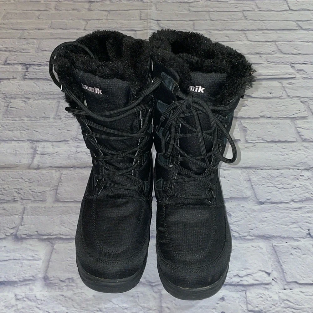 KAMIK Brooklyn Black Waterproof Winter Boots Lace Up Mid-Calf Women's Size 6